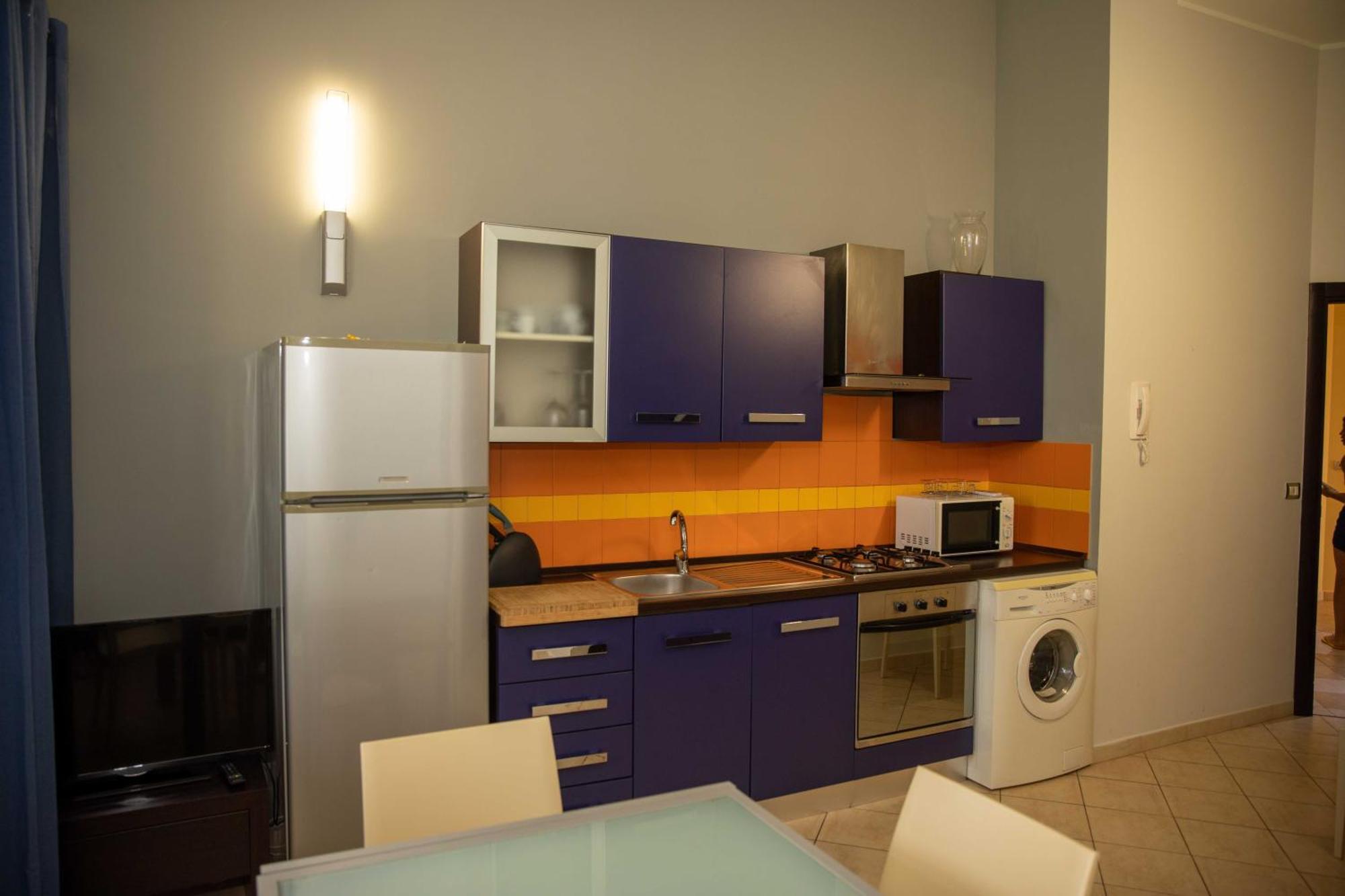 Libeccio With Shared Swimming Pool, At 200 Meters From The Beach, Solarium And Private Parking Avola